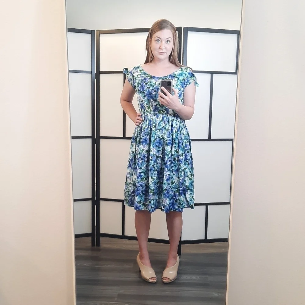Cover Girl of Miami Vintage 1950s Floral Cold Shoulder Dress 16